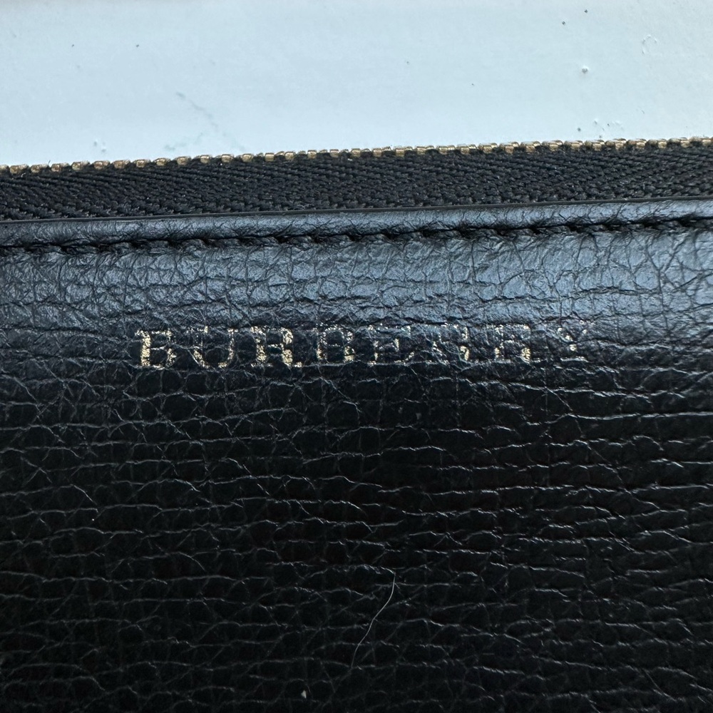 Burberry Wallet - Picture 3 of 9